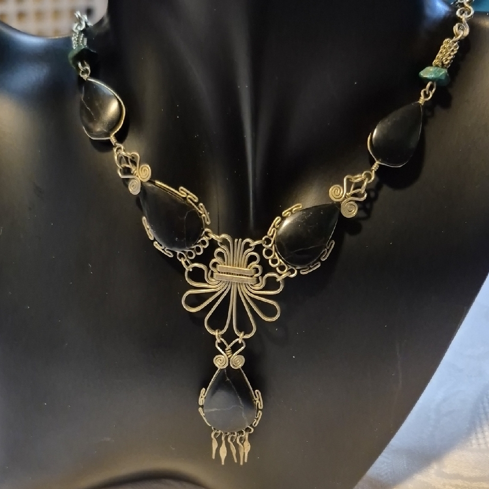 Artisan Black and Silver Teardrop Necklace
